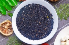 牡蛎含有最丰富的锌元素，还有什么食物还锌元素？