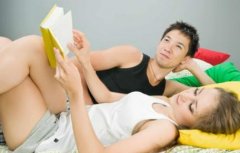 女性睾酮低是什么因素造成的？有什么主要表现症状？