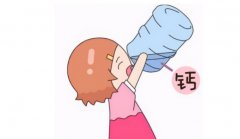 宝宝缺钙怎么补？可以吃乳钙但需注意用量