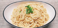 自家制面条：为何是婴儿辅食的理想选择？婴儿能否安心享用？