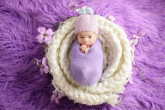 冬季新生儿穿毛衣须知：确保舒适与安全的穿衣小贴士