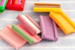 泡泡糖儿童可以食用吗?儿童敢给泡泡糖吃吗?