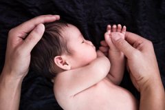 腰间盘突出还能去泰国做试管吗？成功率高不高？