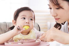新疆助孕生子全费用解析：10万预算需谨慎规划！