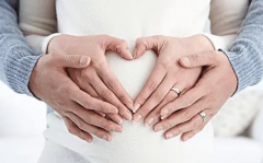 为何试管生龙凤胎并非易事？全面解析方式与风险。