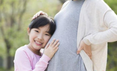 高龄二胎妈妈分享生孩子感受，二胎有好有坏