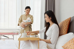冬季坐月子，吃什么食物能帮助新妈妈更好地恢复身体？全面指南来了！