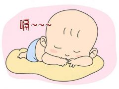 科普婴儿拍嗝技巧，喝完奶能马上拍嗝吗？