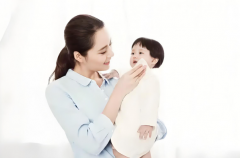 揭秘三亚试管费用：第一项支出为何必不可少？