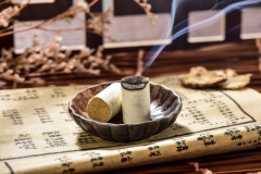试管婴儿降调能不能做艾灸？好处和坏处都了解下！
