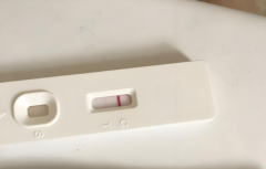 排卵试纸一直弱阳怎么办？全面解析其背后原因！