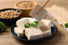 女性胚胎移植后吃什么食物好？这些食物可以帮助胚胎着床！