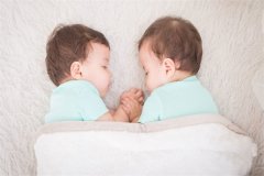 去深圳做试管龙凤胎需要花多少钱？2025年深圳人工受孕龙凤胎费用一览